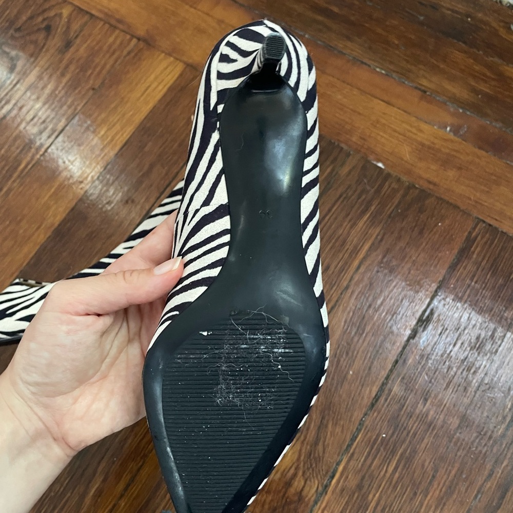 H&M Zebra Print Heels Size 8.5 - Picture 5 of 10